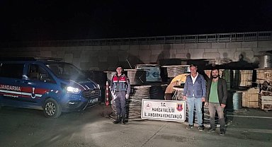 Manisa'da 1 milyon TL'lik kablo çalan hırsız yakalandı