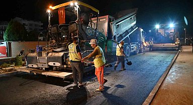 Manisa'da gece gündüz asfalt mesaisi