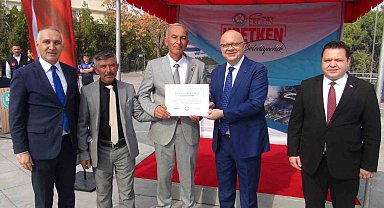 Manisalı üreticinin yüzü gülüyor