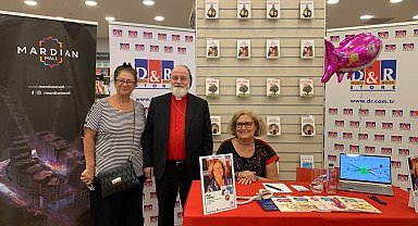 Mardin'de kitapseverler için imza günü