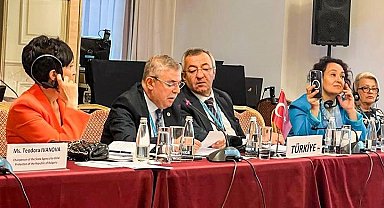 Maviş, "Dünya'daki krizlerden en çok çocuklar etkileniyor"