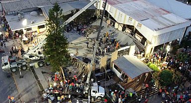 Meksika'da kilisenin çatısı çöktü: 9 ölü