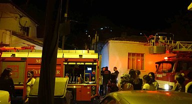 Menteşe'de çıkan yangın korkuttu