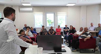 Merkezefendili yetişkinlere özel seminer