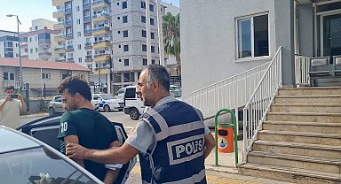 Mersin'de evden hırsızlık yapan 2 şüpheli yakalandı