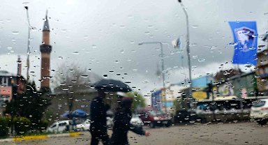 Meteorolojiden kuvvetli yağış uyarısı