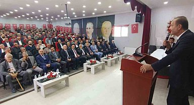 MHP Van İl Başkanı Güngöralp güven tazeledi