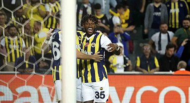 Michy Batshuayi, Konferans Ligi'nde 4. golünü attı