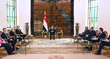 Mısır Cumhurbaşkanı es-Sisi ile ABD Dışişleri Bakanı Blinken bir araya geldi