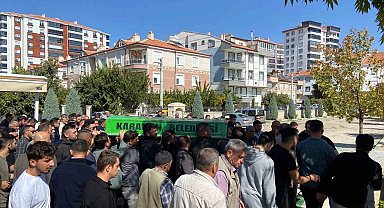 Motosiklet kazasında hayatını kaybeden sürücü toprağa verildi