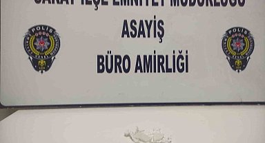 Motosiklet sürücüsünün üzerinden uyuşturucu çıktı