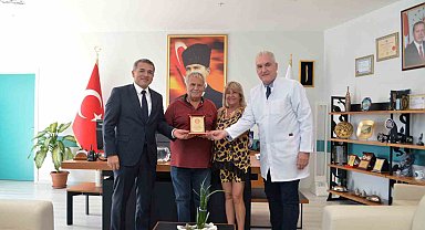 Muğla EAH'ta bağışçıya teşekkür plaketi