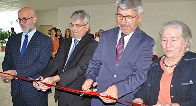 Muğlalı hayırseverden Üniversiteye 50 bilgisayar bağışı