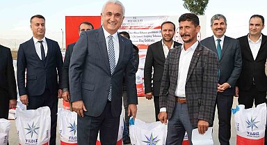 Muş'ta devlet desteğiyle 595 ton buğday tohumu dağıtılmaya başlandı