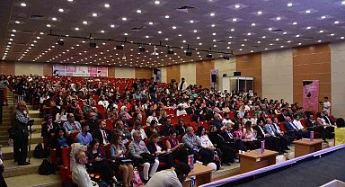 Muş'ta "Benim Hikayem" mottosuyla "10. Uluslararası Onkoloji Günleri" başladı