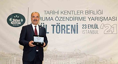 Myrleia Antik Kenti Arkeoplarkı'na Tarihi Kentler Birliği'nden ödül