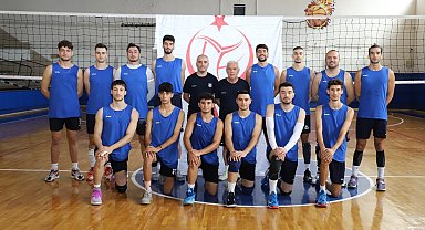 Nazilli Belediyespor Erkek Voleybol Takımı sezonun ilk maçına çıkıyor