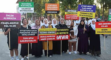 Nazilli'de yakınları uyuşturucu bağımlısı olan ailelerden ilginç eylem