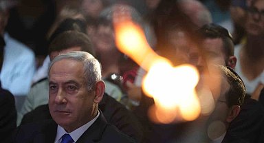 Netanyahu: "Hamas'ı parçalayacağız"