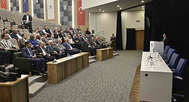 NEÜ'de "Kalite ve Akreditasyon" seferberliği