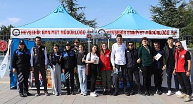 NEVÜ'de "El Ele Güvenli Geleceğe" bilgilendirme standı