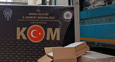 Niğde'de kaçak makaron operasyonu: 3 gözaltı