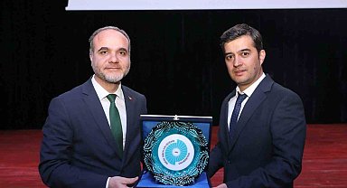 Niğde'de "Atatürk ve Cumhuriyet" Konulu Konferans Verildi