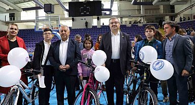 Ödüllü Kitap Okuma yarışması sona erdi