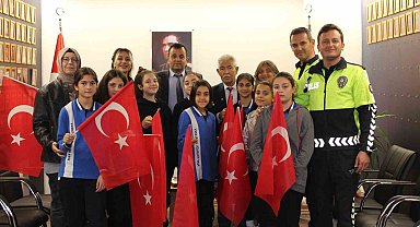 Öğrenciler tarihi yaşayanlardan öğrendi