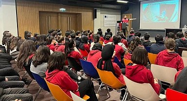 Öğrencilere suç ve suçtan korunma yöntemleri anlatılıyor