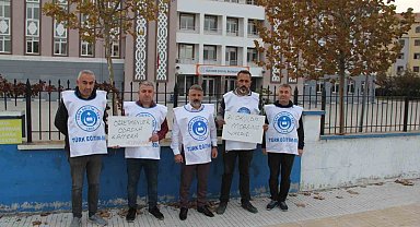 Öğretmenler odasına konulan kamera kaldırıldı