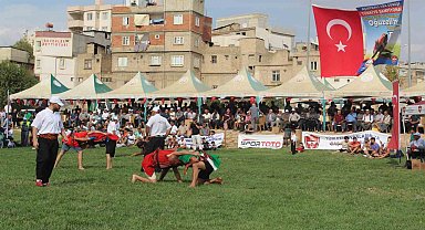 Oğuzeli'nde festival coşkusu Aşırtmalı Aba Güreşi Türkiye Şampiyonası ile sona erdi