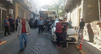 Onlarca vatandaş otobüslerde mahsur kaldı: Hatalı park isyanı