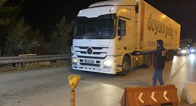 Osmaniye'de durdurulan tırda 45 kilo 750 gram esrar ele geçirildi
