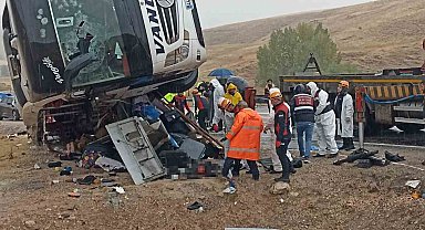 Otobüs kazasında ölü sayısı 7'ye yükseldi