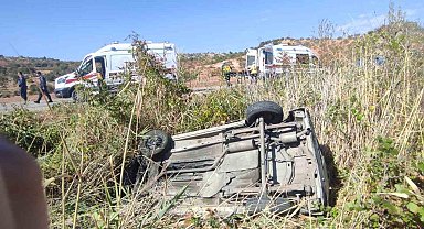 Otomobil takla attı: 5 yaralı