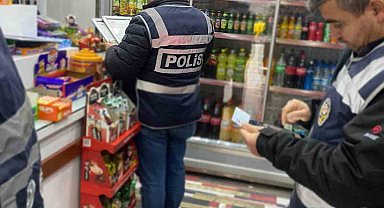 Polis ekipleri okul çevrelerinde denetim yaptı