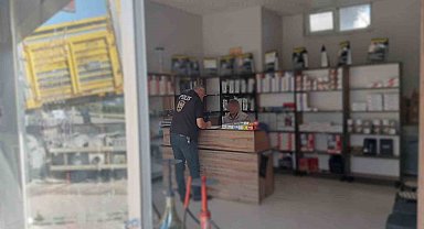 Polis ekiplerinden okul çevrelerinde denetim