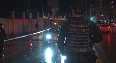 Polisten pazar yerlerine ve sokaklara gece denetimi