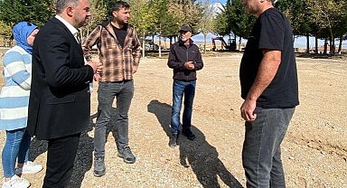 Pursaklar'da eskiyen parklar sıfırdan yenileniyor