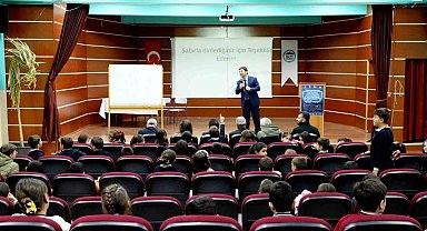 "Bilim, Matematik, Hayat ve Proje Ruhu" söyleşisi ilgiyle karşılandı