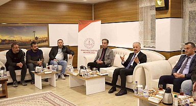 "Çocuklarımıza model olmalıyız"