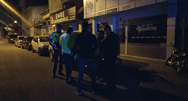 "Dur" ihtarına uymayan motosikletliler polisten kaçamadı