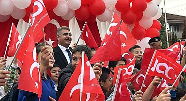 "Köyümde Cumhuriyeti Yaşıyorum" projesiyle tüm il bayraklarla donatıldı