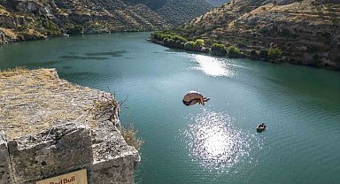 Red Bull Sporcusu Aidan Heslop'tan, Rumkale'de etkileyici dalış