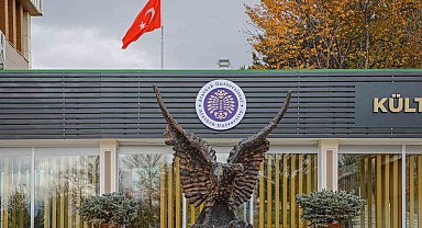 Rektör Çomaklı: "Bizim insanlığa olan sorumluluklarımız var"