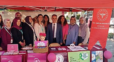 Sağlıkçılar, vatandaşları meme kanseri konusunda bilgilendirdi