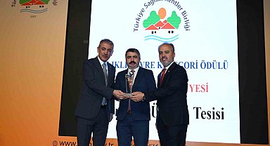 Sağlıklı Kentler Birliği'nden Yıldırım'a ödül