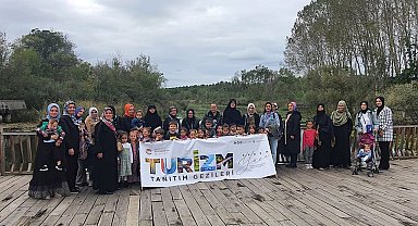 Sakarya Büyükşehir'in gezi programı minikleri mest etti