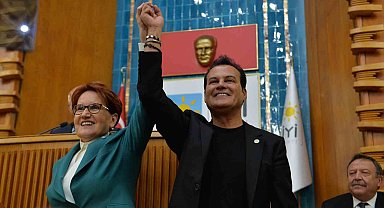 Sanatçı Hakan Peker, İYİ Parti'den Safranbolu Belediye Başkan Adayı oldu